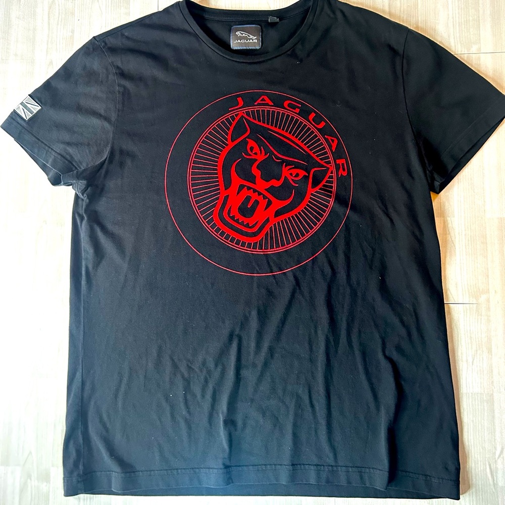 Jaguar Super Car Logo UK Size XLarge Athletic Short Sleeve Black Racing T Shirt
